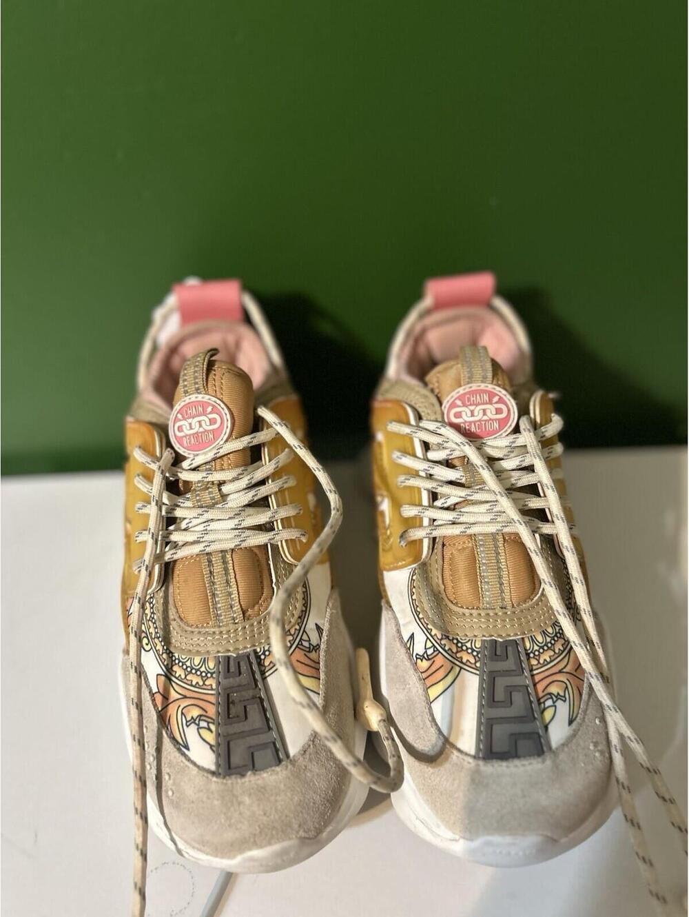 VERSACE (counterfeit) Chain Reaction Sneakers Women's US 7 / EU 37